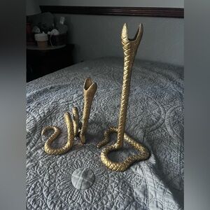 2 gold metal snake candle holders